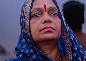 A captivating portrait of a woman in traditional dress, showcasing Indian culture.